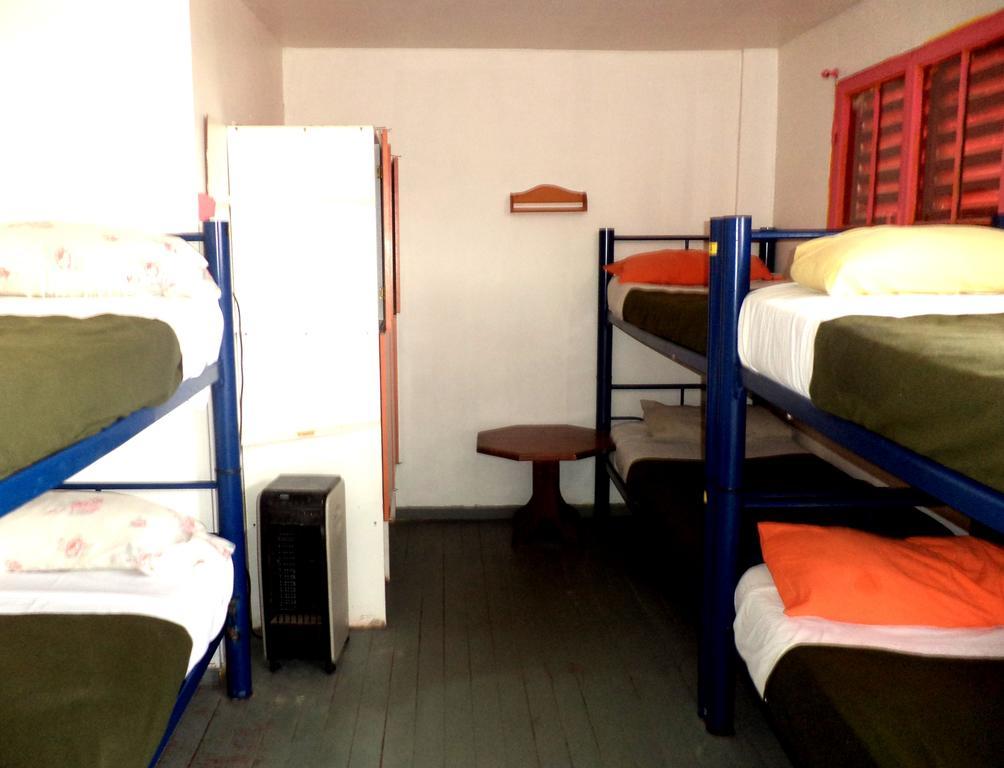 Amanecer De La Bahia Hostel อูซัวยา ภายนอก รูปภาพ