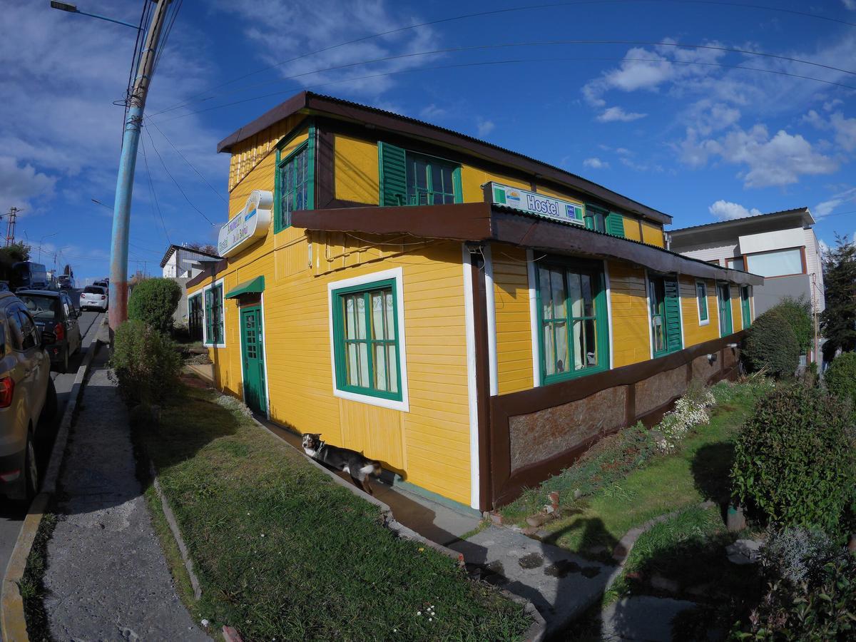 Amanecer De La Bahia Hostel อูซัวยา ภายนอก รูปภาพ