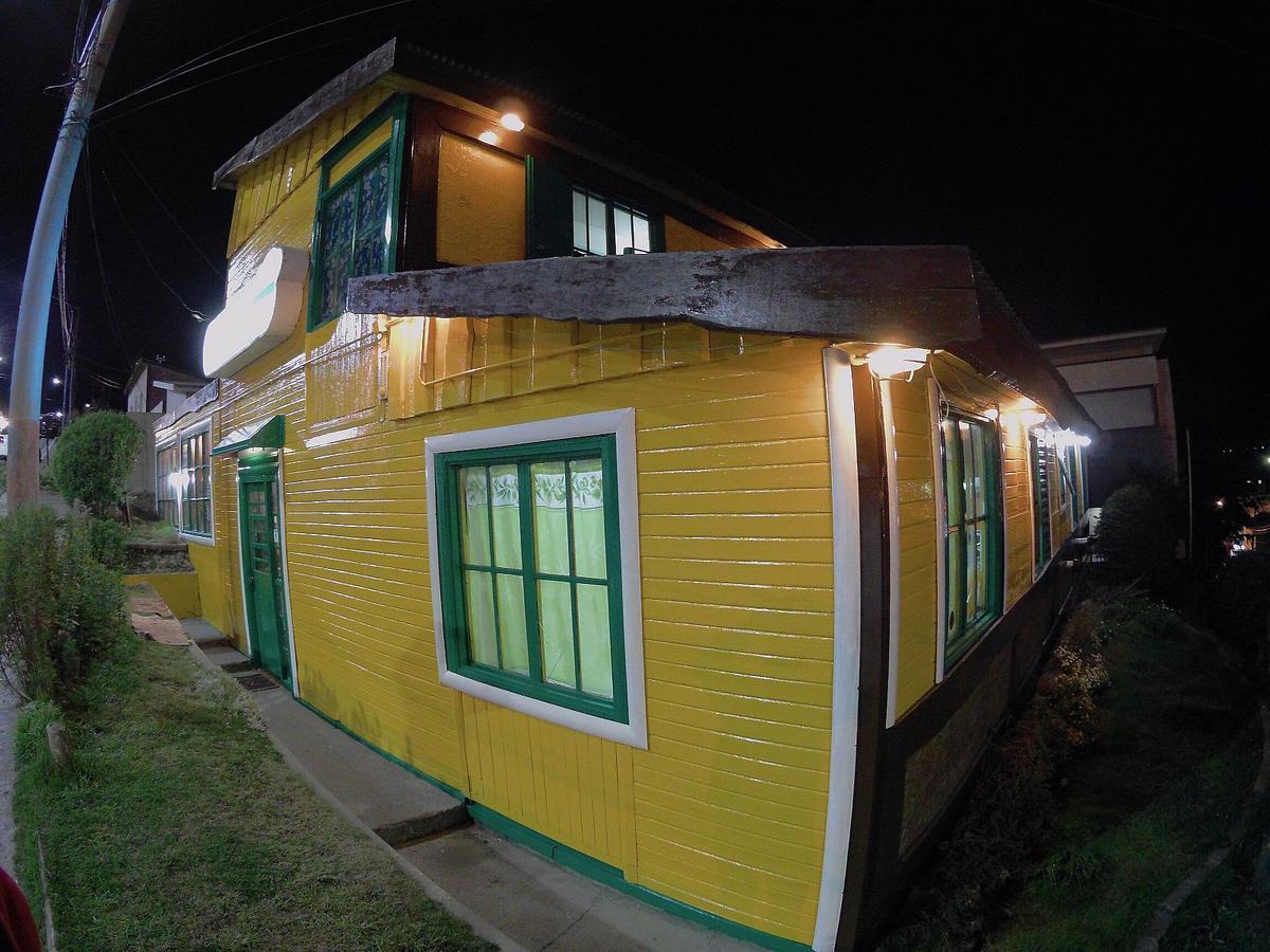 Amanecer De La Bahia Hostel อูซัวยา ภายนอก รูปภาพ
